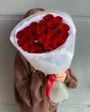 Букет из 21 розы Рэд Наоми 60 см