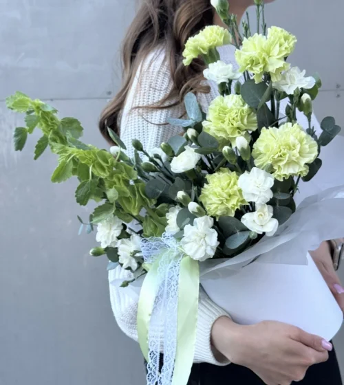 Шляпная коробка Мохито в бело - зеленой гамме