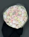 Букет цветов Доброе утро с персиковой хризантемой и кустовыми розами
