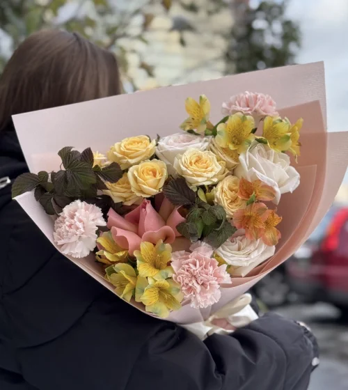 Букет лимонный микс с малиной