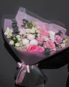 Букет цветов Аврора с розами, эустомой и хризантемой