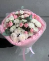Букет с хризантемой и пионовидной розой Лаки